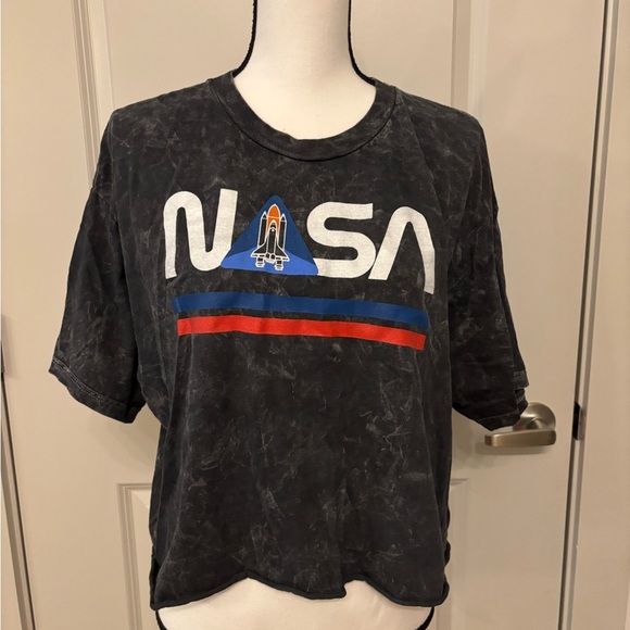NASA grey acid wash logo cropped tee size XL - Picture 2 of 10